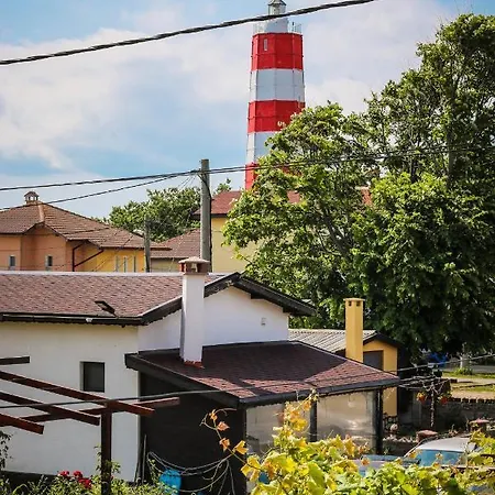 къща за гости,,вила росица,, Shabla