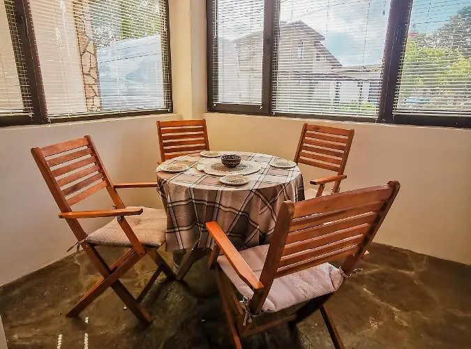 къща за гости,,вила росица,, Вилла Шабла