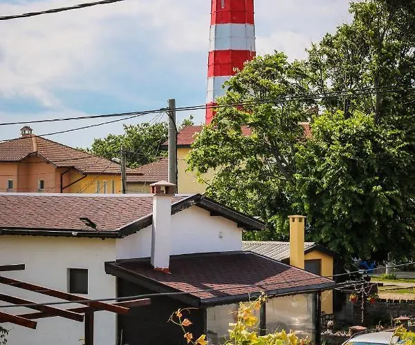 къща за гости,,вила росица,, Шабла